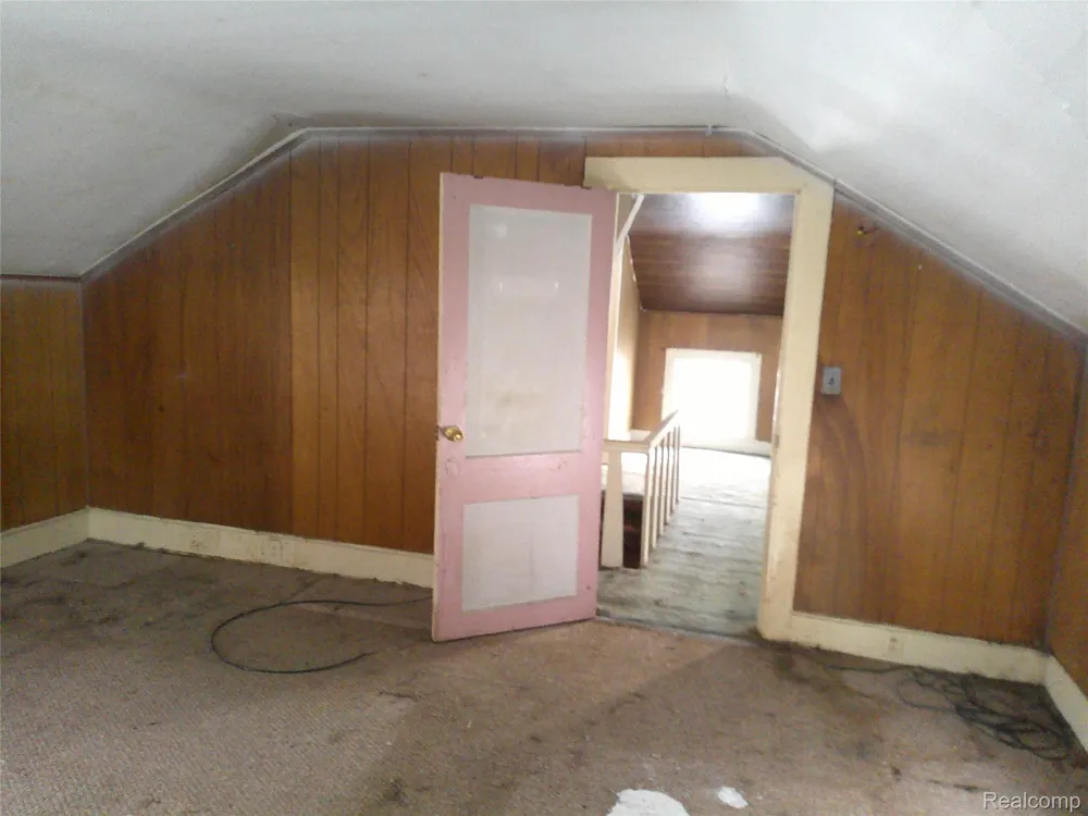 8405 Vassar Road Genesee Charter Township, MI 48458