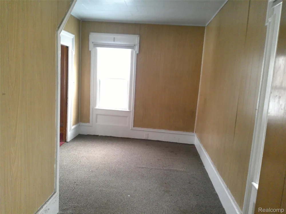 8405 Vassar Road Genesee Charter Township, MI 48458