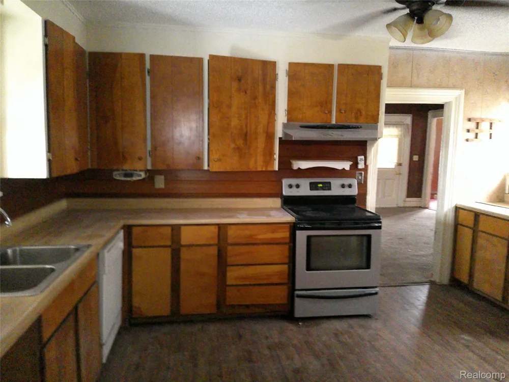 8405 Vassar Road Genesee Charter Township, MI 48458