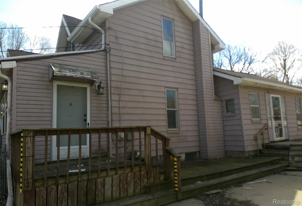 8405 Vassar Road Genesee Charter Township, MI 48458