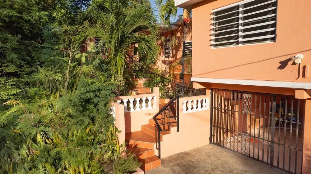 993 CALLE 16 Vieques, PR 00765