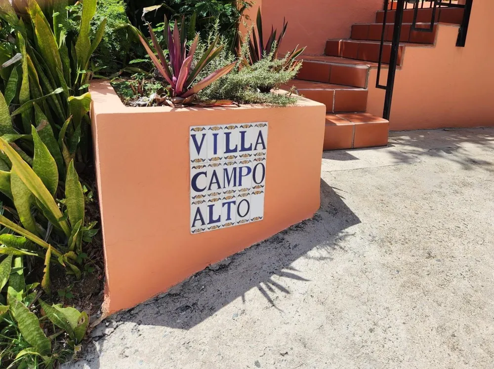 993 CALLE 16 Vieques, PR 00765