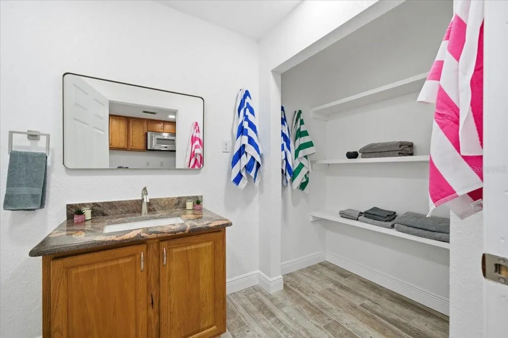 1821 NW 20TH AVENUE Crystal River, FL 34428