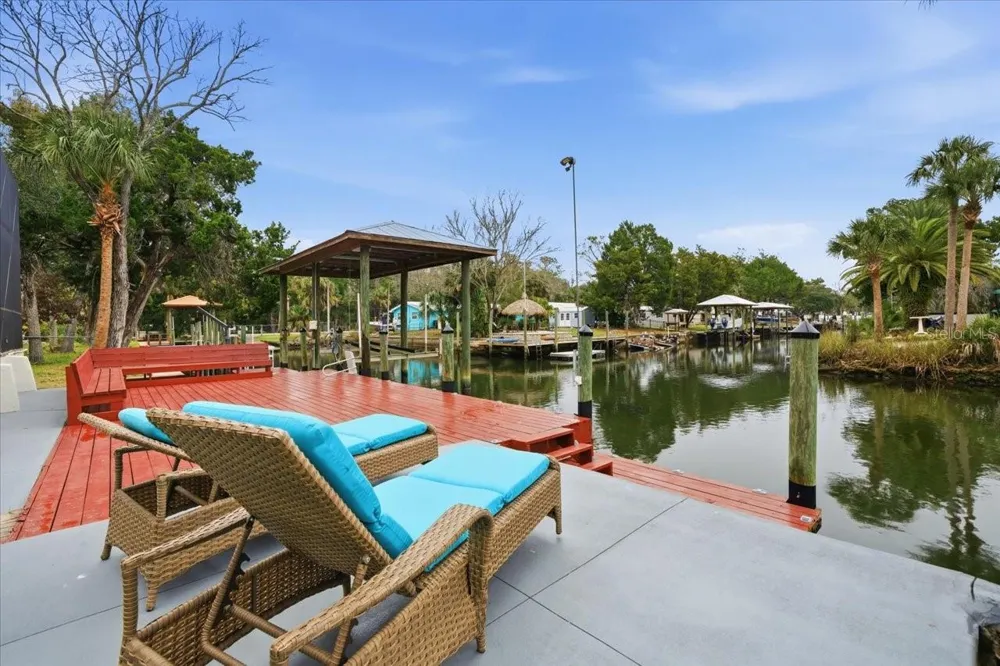 1821 NW 20TH AVENUE Crystal River, FL 34428
