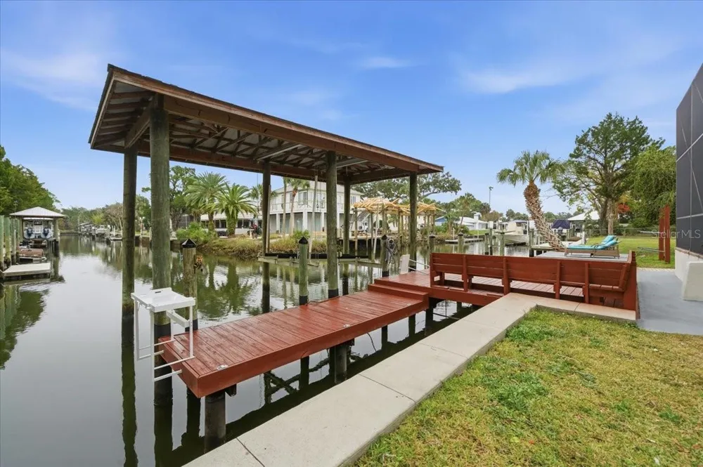 1821 NW 20TH AVENUE Crystal River, FL 34428
