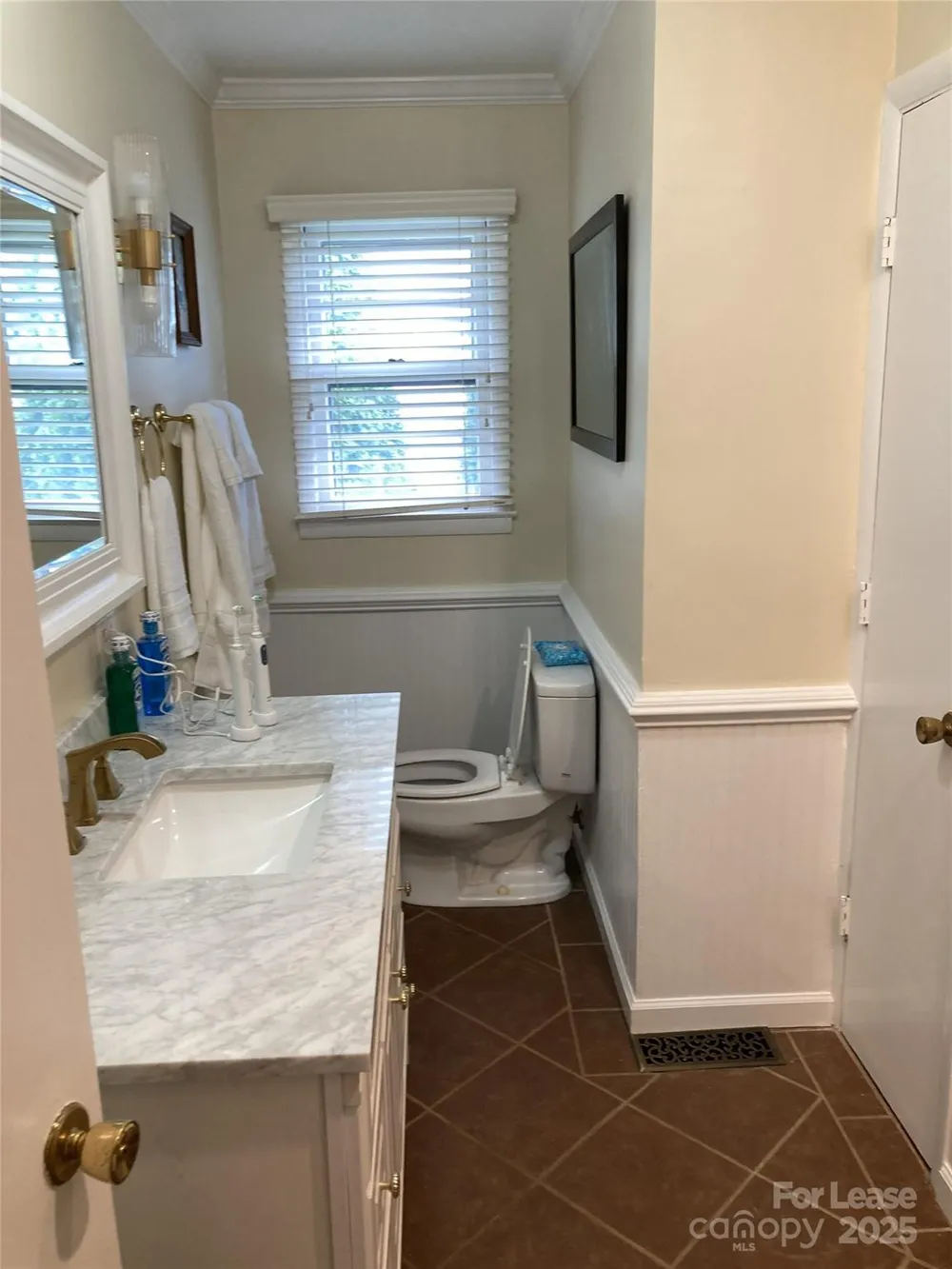 179 Rutledge Road Fletcher, NC 28732