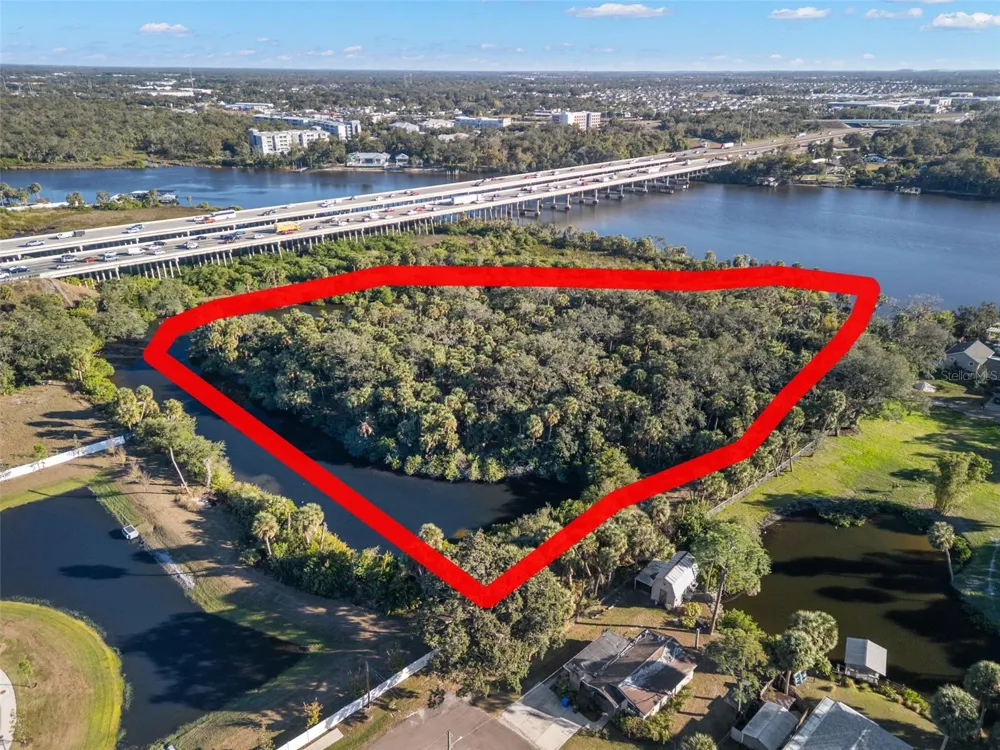 9511 RIVER COVE DRIVE Riverview, FL 33578