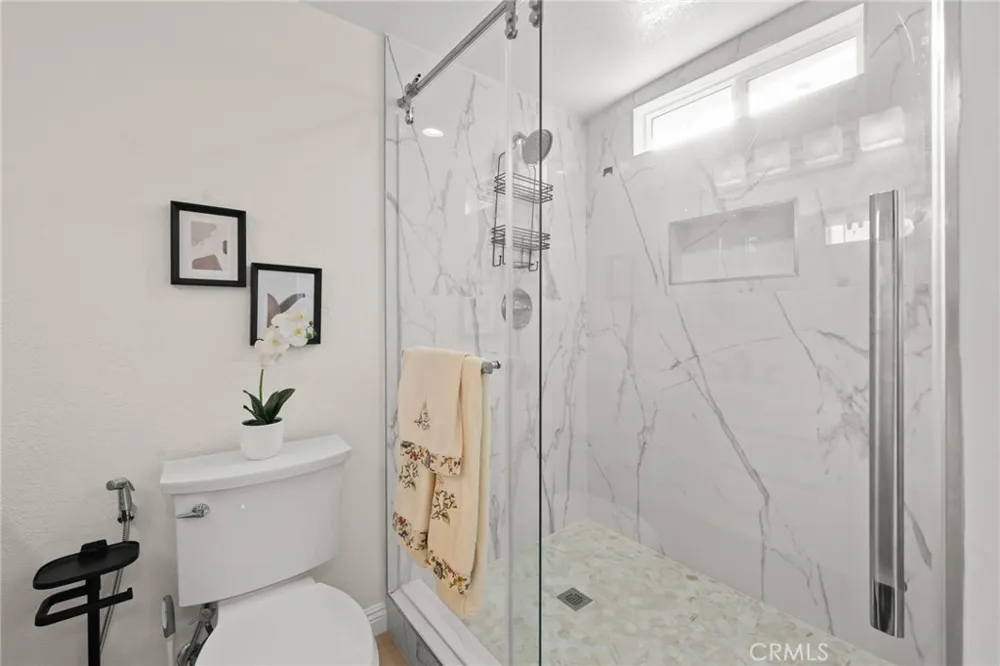 13533 Terra Bella Pacoima, CA 91331