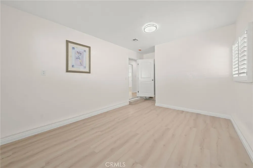 13533 Terra Bella Pacoima, CA 91331