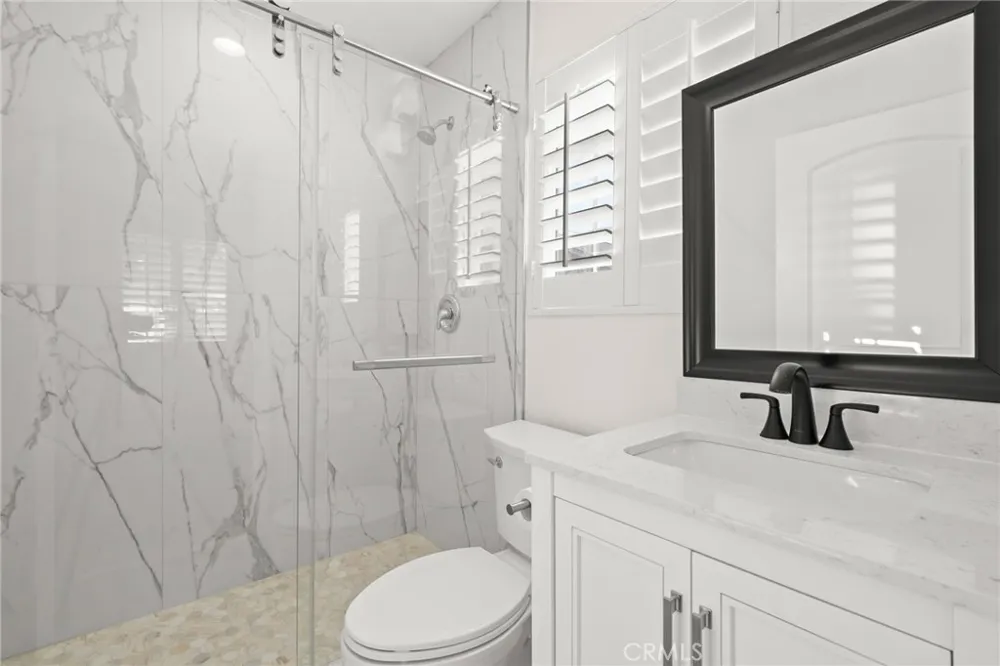 13533 Terra Bella Pacoima, CA 91331