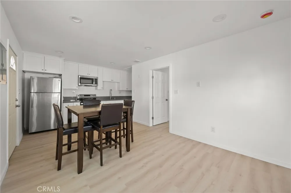 13533 Terra Bella Pacoima, CA 91331