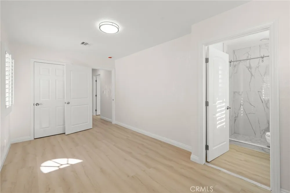 13533 Terra Bella Pacoima, CA 91331