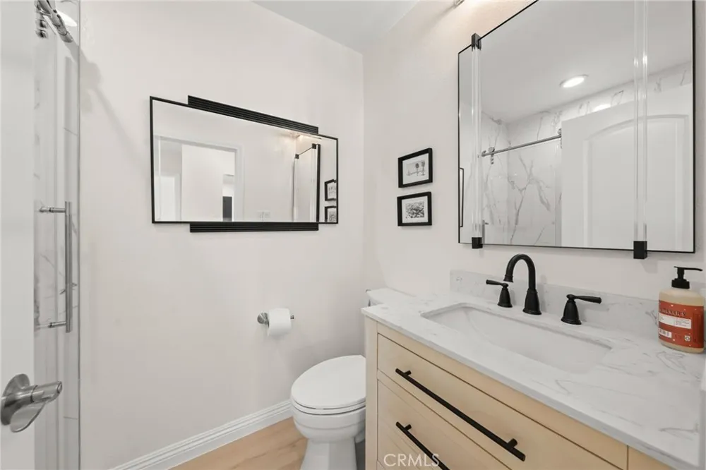 13533 Terra Bella Pacoima, CA 91331