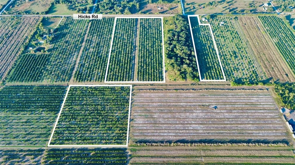 2205 HICKS ROAD Lorida, FL 33857