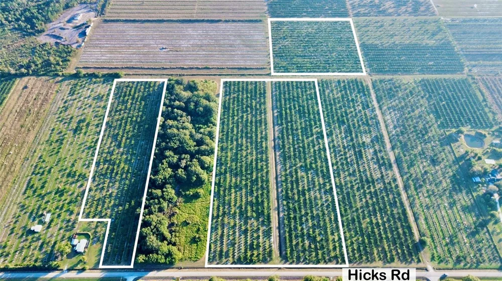 2205 HICKS ROAD Lorida, FL 33857