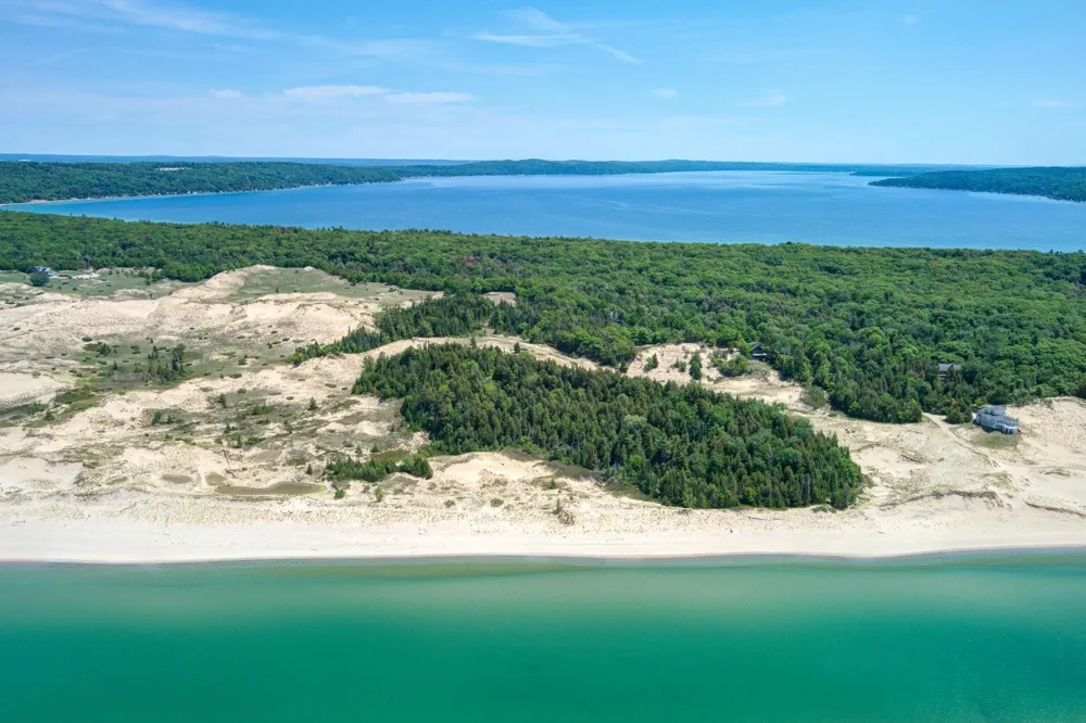 3312 Old State Road Lake Township, MI 49635