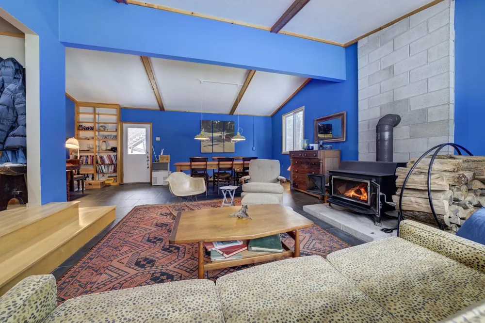 3312 Old State Road Lake Township, MI 49635