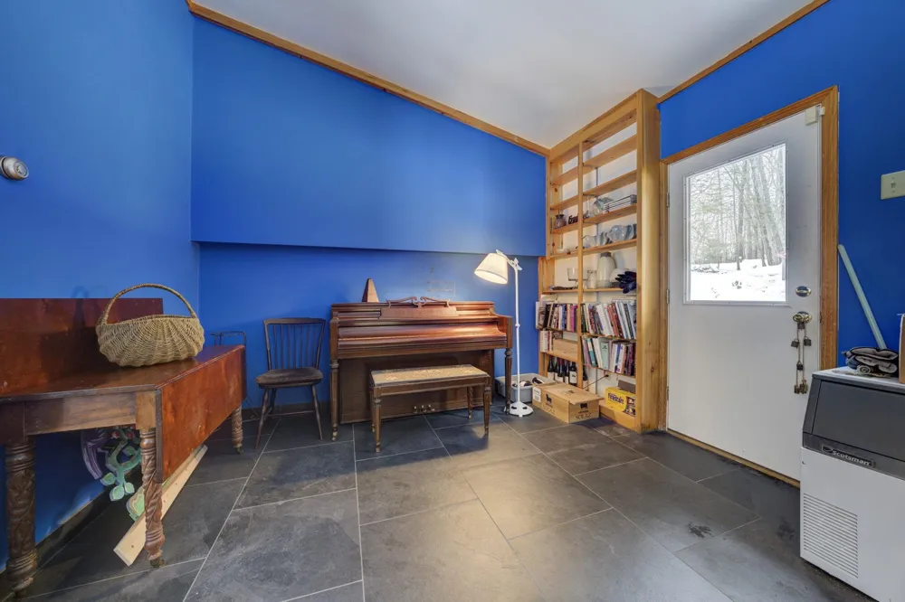 3312 Old State Road Lake Township, MI 49635