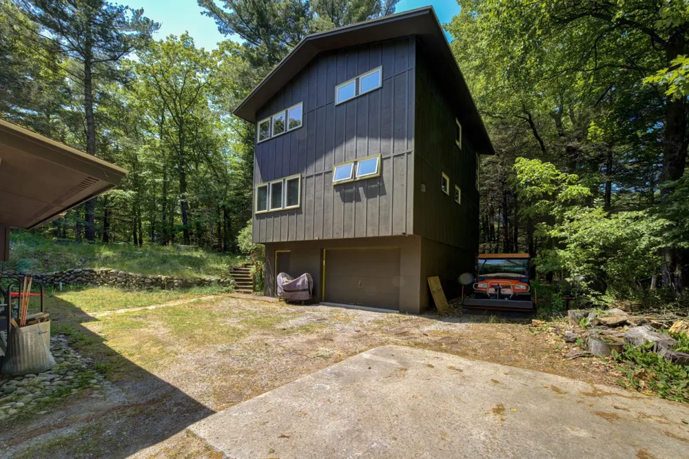 3312 Old State Road Lake Township, MI 49635