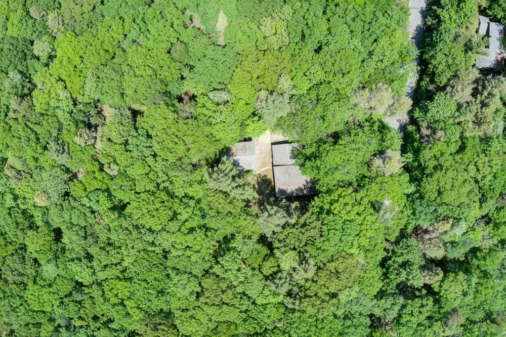 3312 Old State Road Lake Township, MI 49635