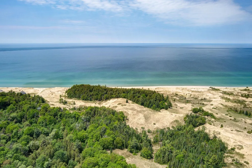 3312 Old State Road Lake Township, MI 49635