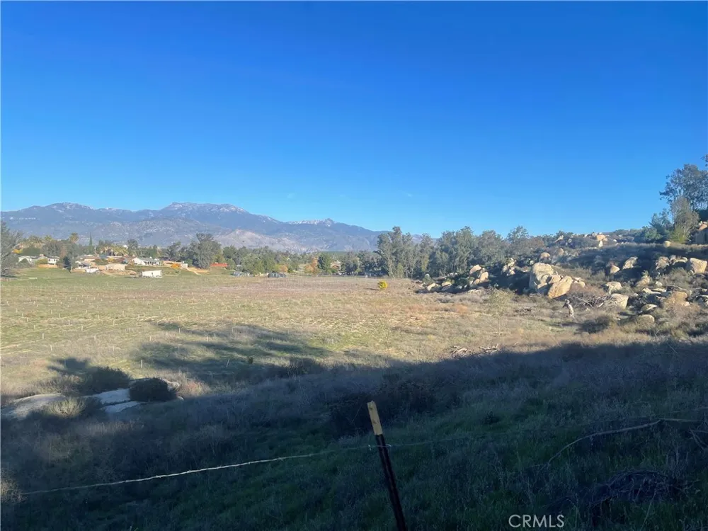 27560 Cornell St Hemet, CA 92544