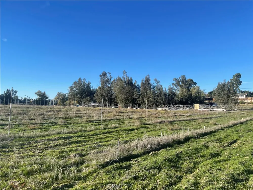 27560 Cornell St Hemet, CA 92544