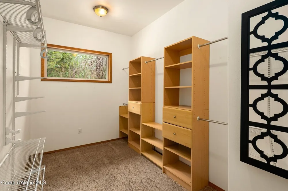 7001 E Chattaroy Road Chattaroy, WA 99003