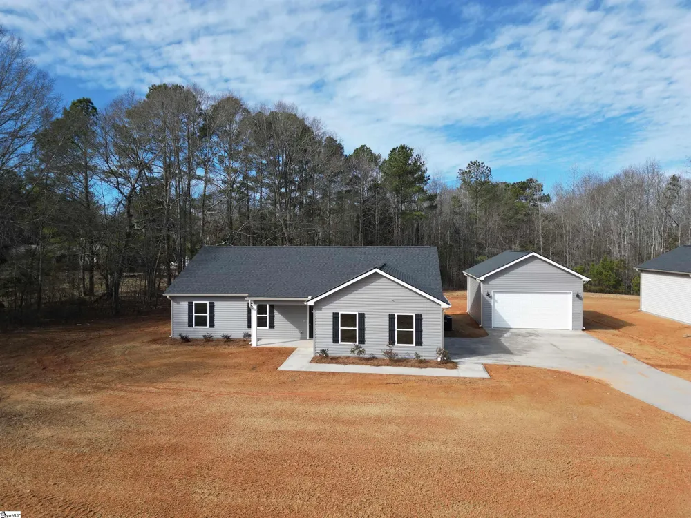 10002 Hwy 252 Ware Shoals, SC 29692
