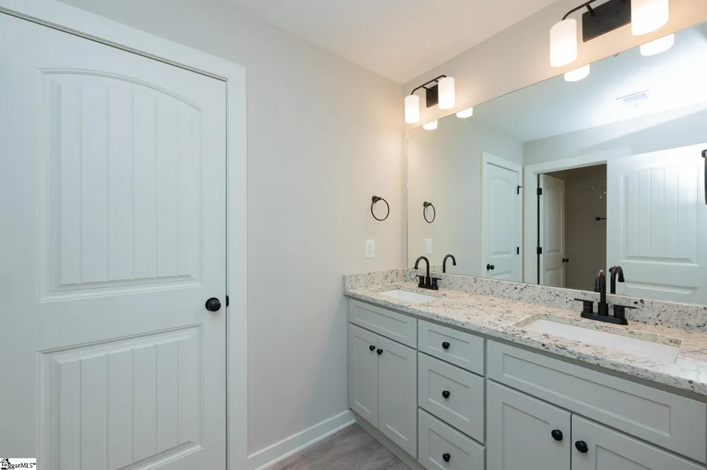 10002 Hwy 252 Ware Shoals, SC 29692