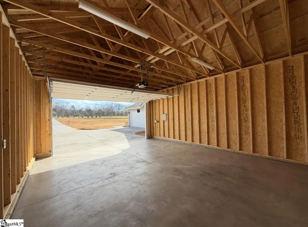 10002 Hwy 252 Ware Shoals, SC 29692