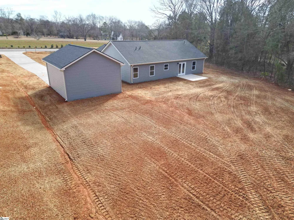 10002 Hwy 252 Ware Shoals, SC 29692