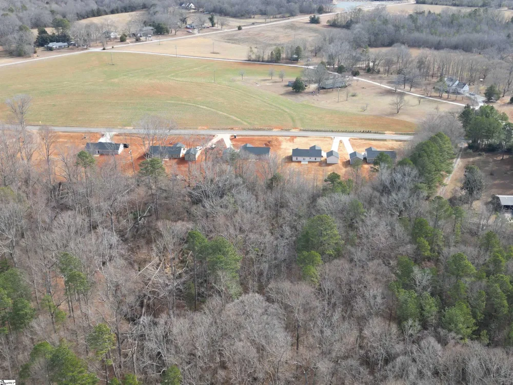 10002 Hwy 252 Ware Shoals, SC 29692