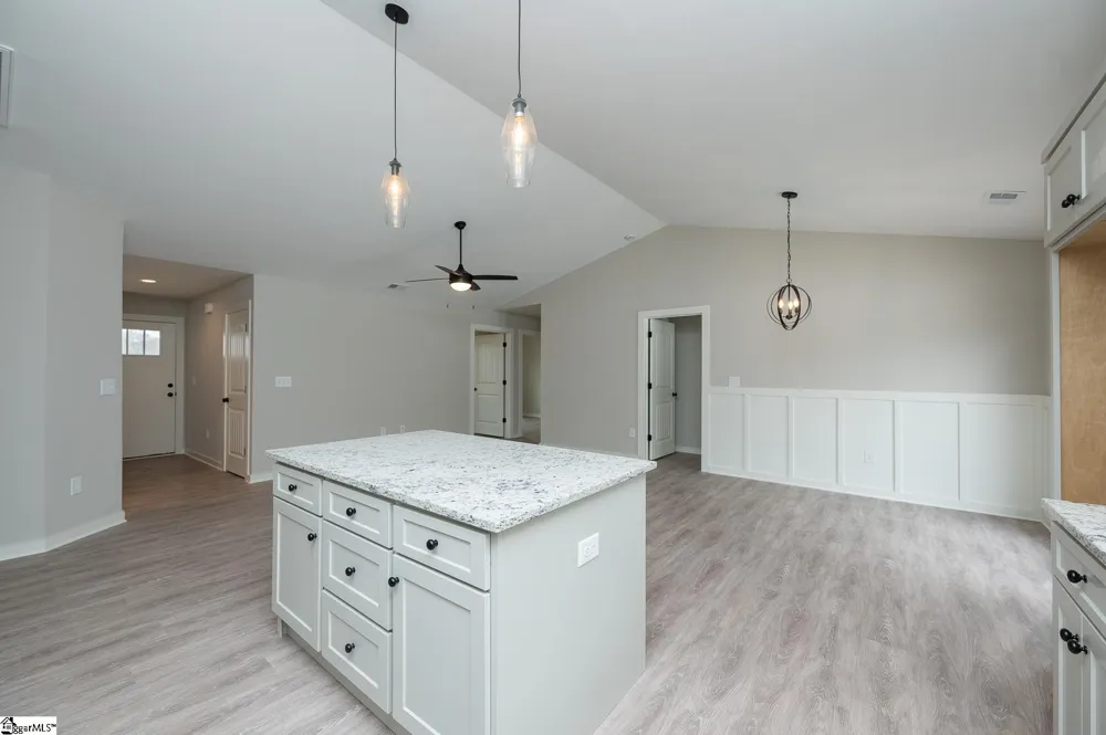 10002 Hwy 252 Ware Shoals, SC 29692