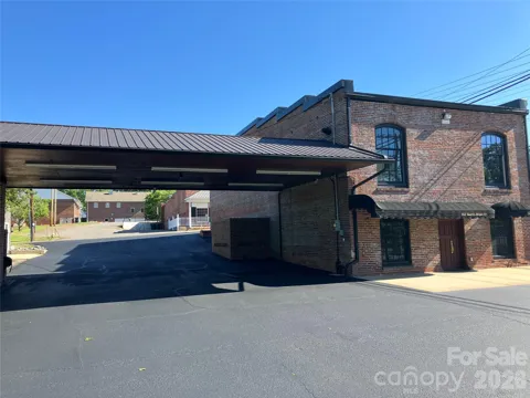 157 Main Street