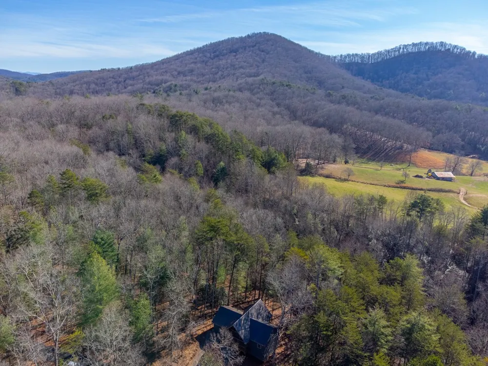 Kennelly Loop Murphy, NC 28906