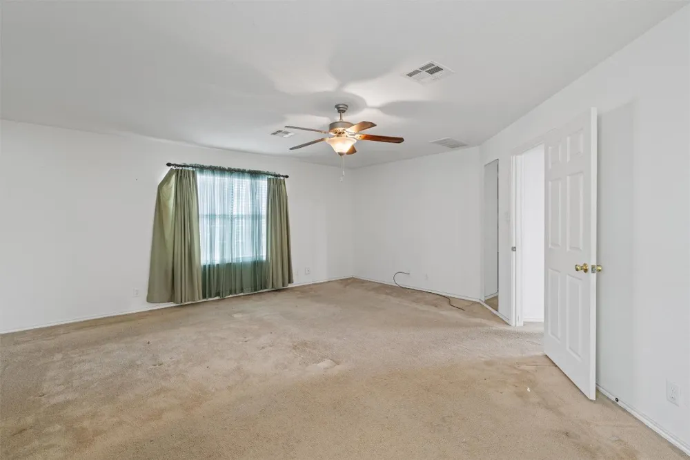 5700 Welsh Way Del Valle, TX 78617