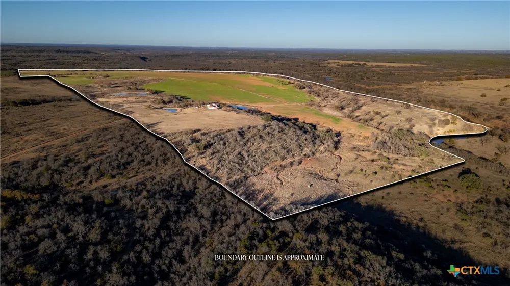 8498 CR 121 San Saba, TX 76877