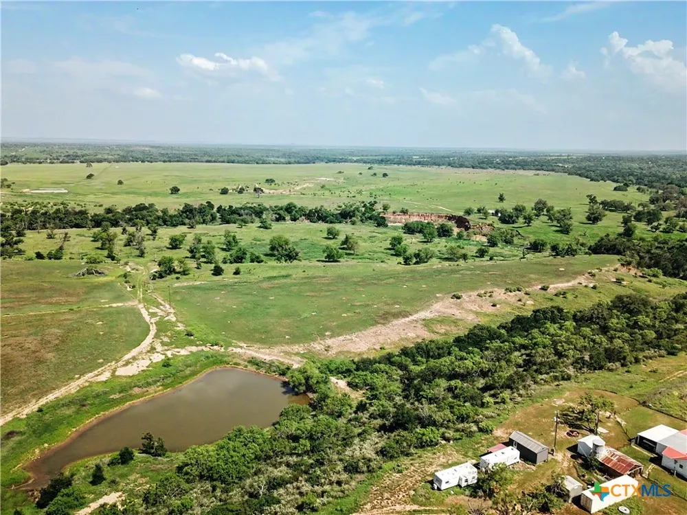 8498 CR 121 San Saba, TX 76877