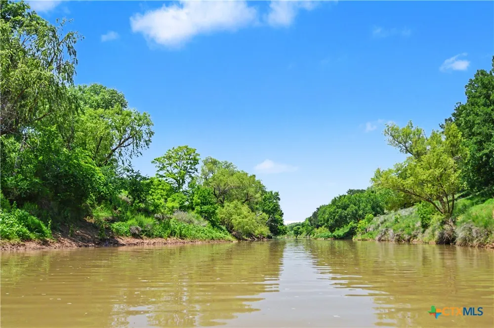 8498 CR 121 San Saba, TX 76877