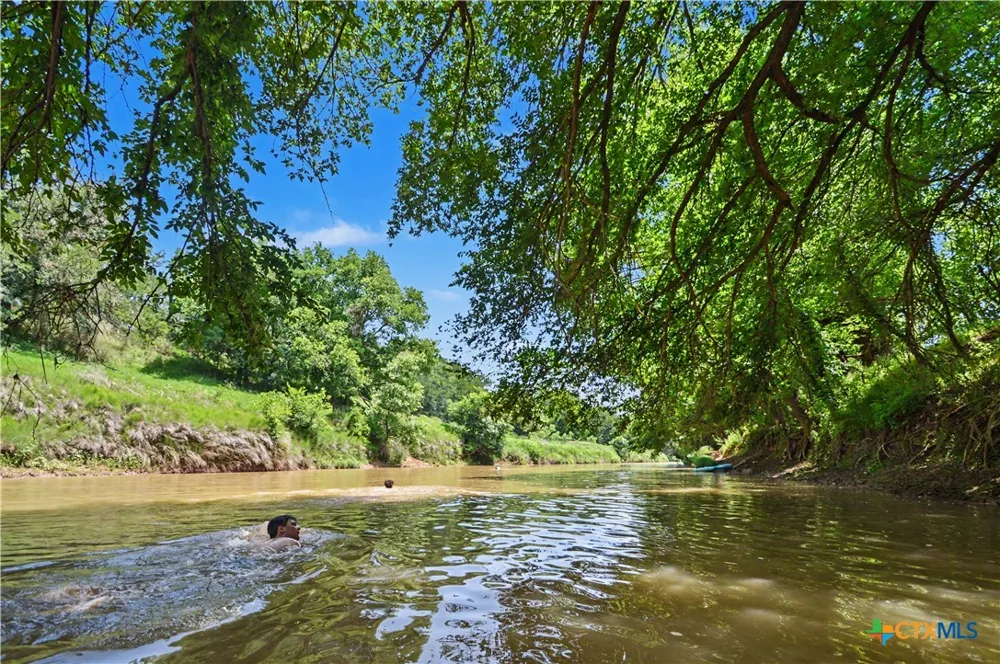 8498 CR 121 San Saba, TX 76877