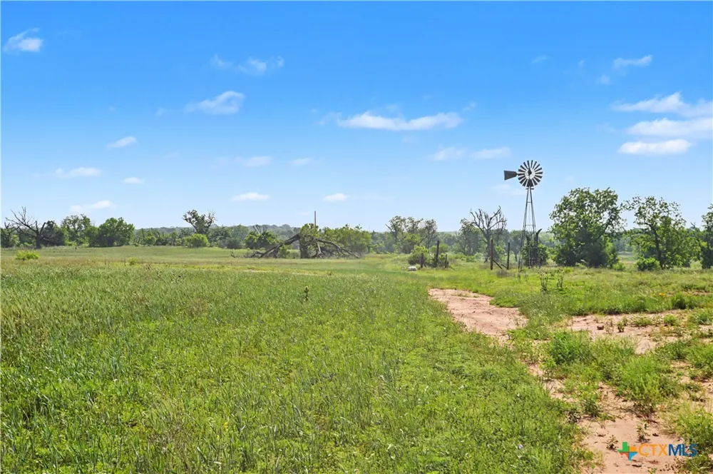 8498 CR 121 San Saba, TX 76877