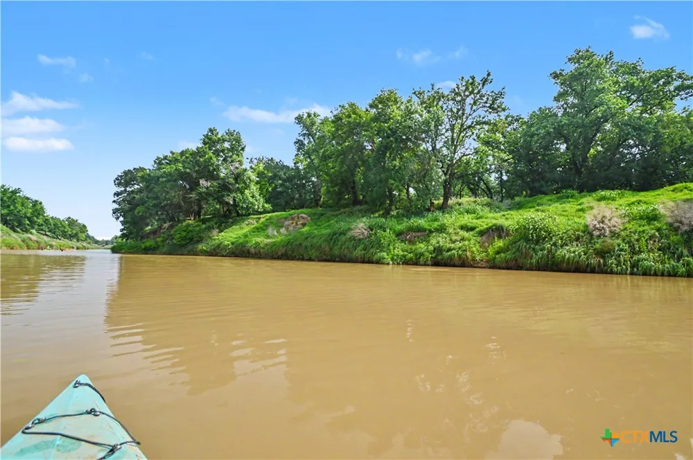 8498 CR 121 San Saba, TX 76877