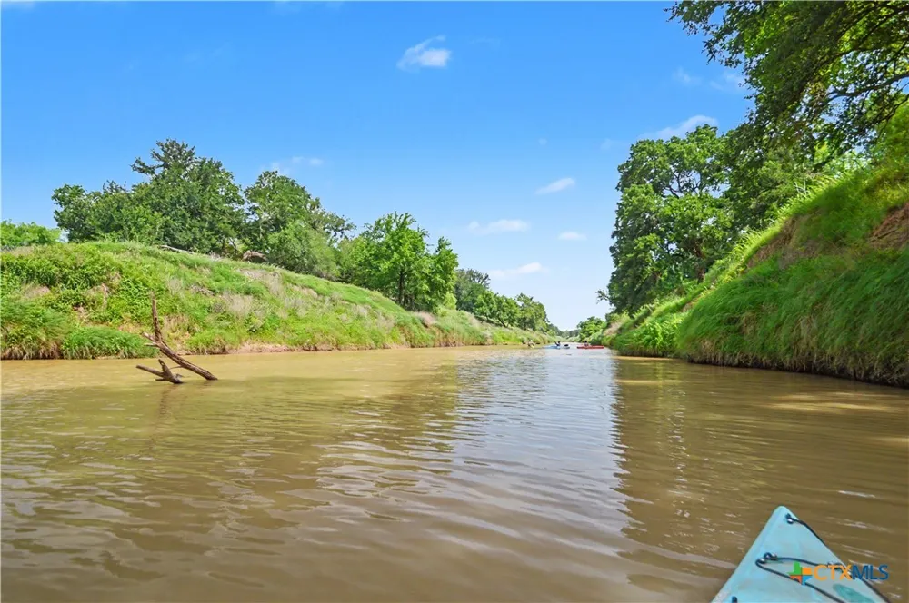 8498 CR 121 San Saba, TX 76877