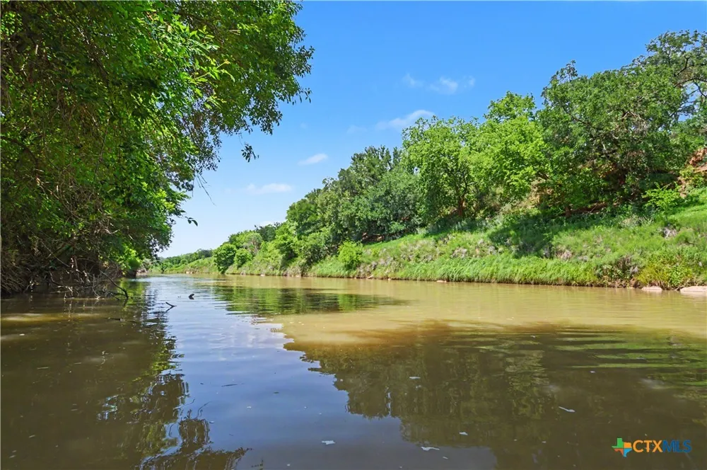 8498 CR 121 San Saba, TX 76877