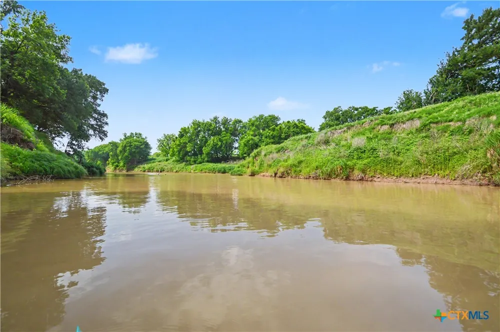 8498 CR 121 San Saba, TX 76877