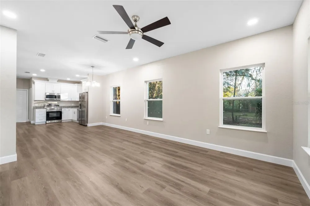 2016 NE 3RD AVENUE Gainesville, FL 32641