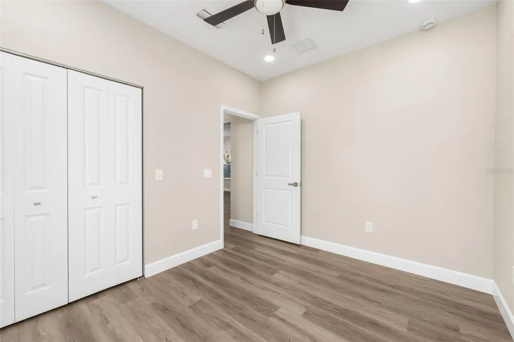 2016 NE 3RD AVENUE Gainesville, FL 32641