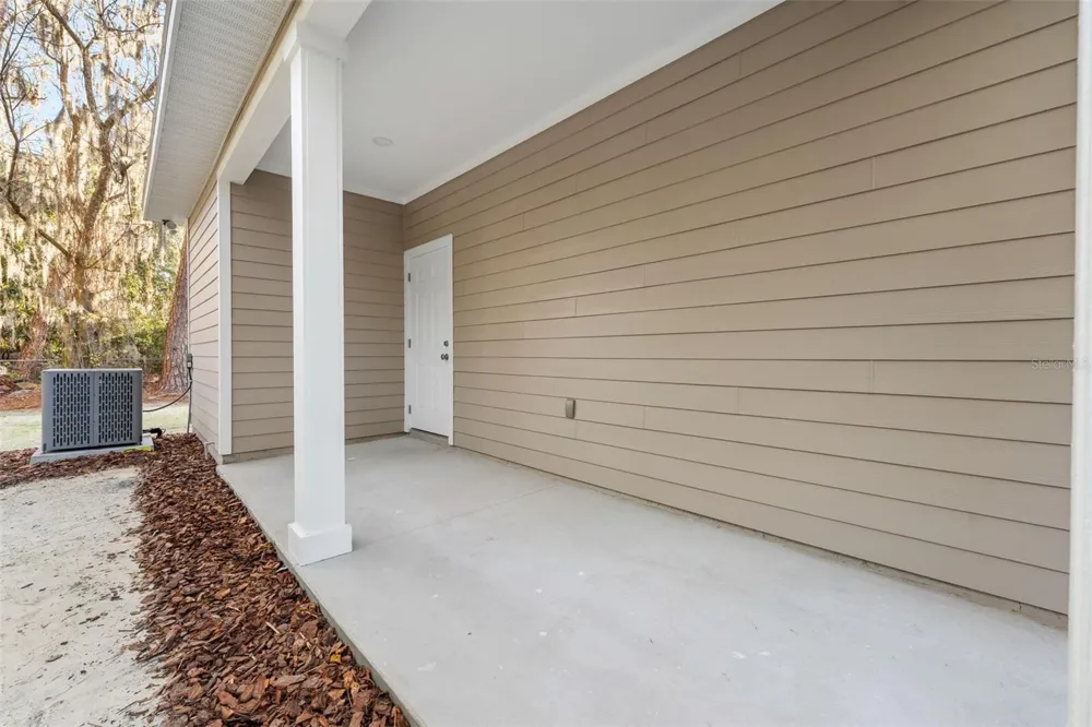 2016 NE 3RD AVENUE Gainesville, FL 32641