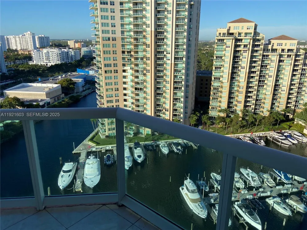 3370 Hidden Bay Dr #1914 Aventura, FL 33180